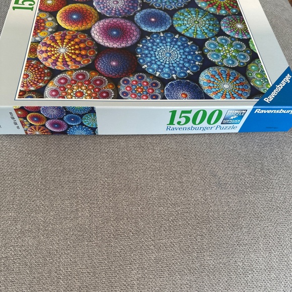 1500 piece ravensburger puzzle - Picture 4 of 4